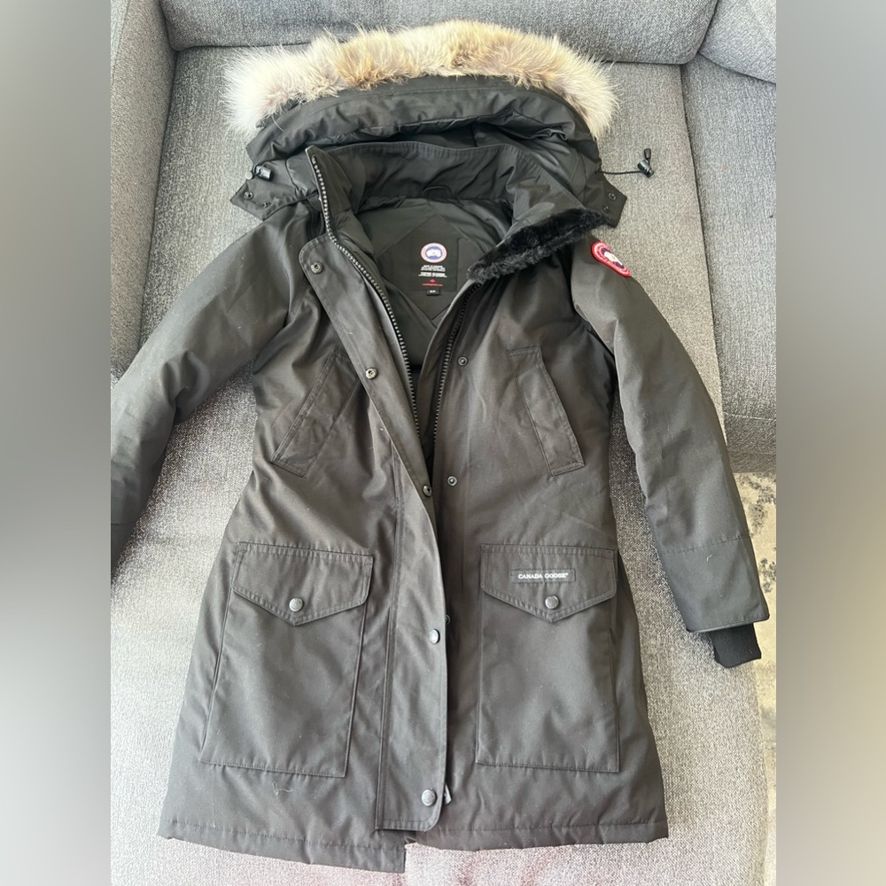 Canada Goose Black Trillium Parka Women’s